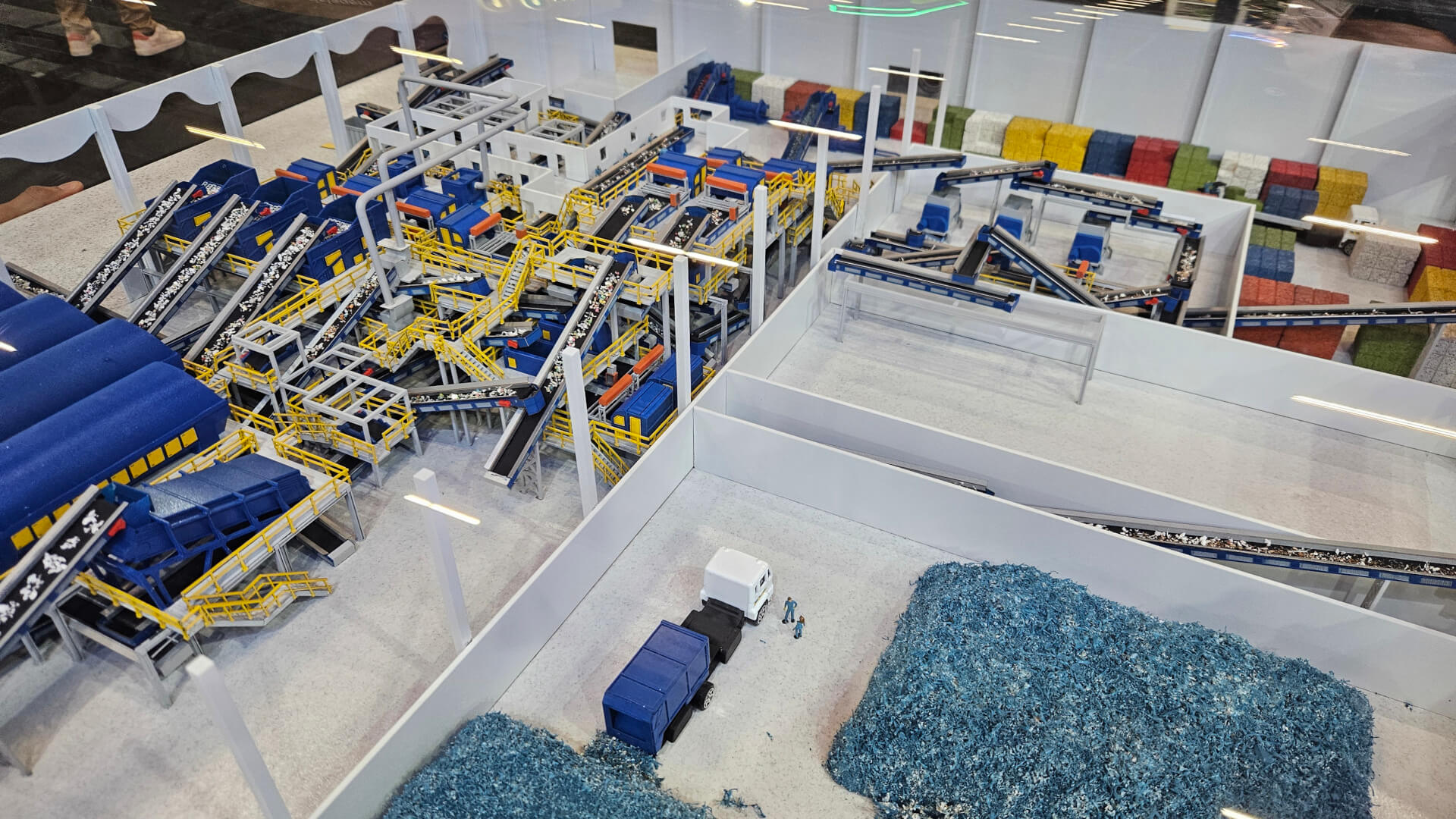 Scale model of a STADLER sorting plant